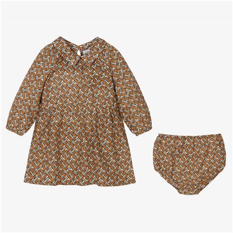 robe burberry fille bebe|Burberry baby clothes.